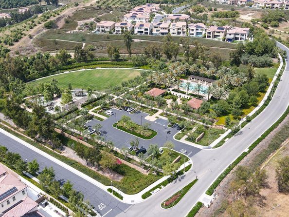 55 Suede, Irvine CA 92602