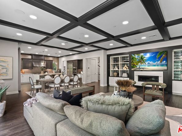 55 Suede, Irvine CA 92602