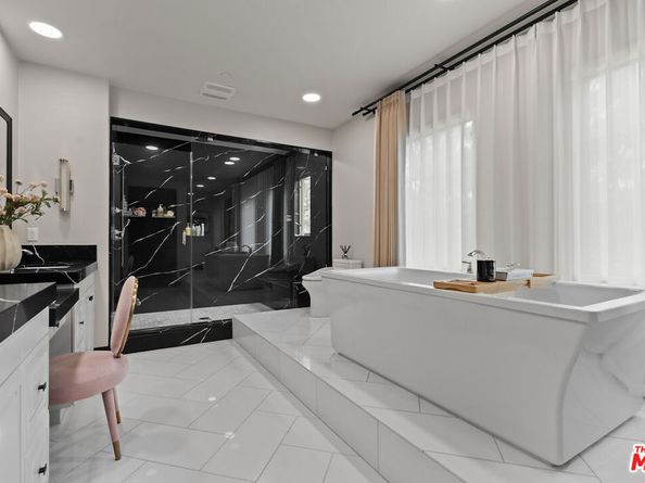 55 Suede, Irvine CA 92602