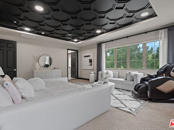 55 Suede, Irvine CA 92602