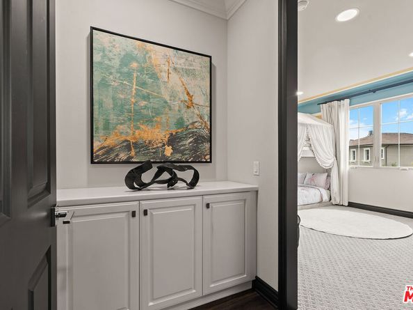 55 Suede, Irvine CA 92602