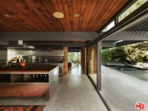 2563 Nichols Canyon Road, Los Angeles CA 90046