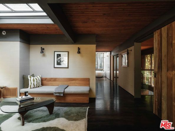 2563 Nichols Canyon Road, Los Angeles CA 90046