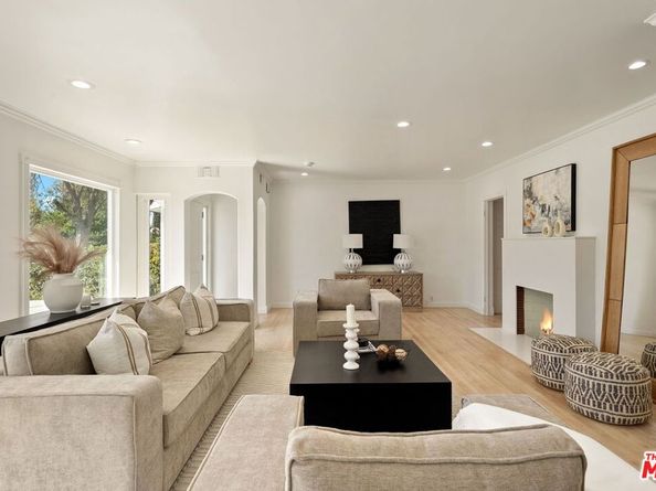 4640 Laurelgrove Avenue, Studio City CA 91604