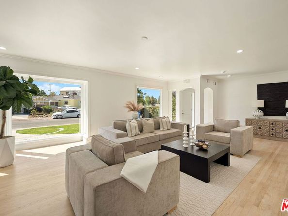 4640 Laurelgrove Avenue, Studio City CA 91604