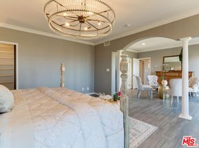 3661 Sunswept Drive, Studio City CA 91604