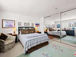 1043 11th Street 3, Santa Monica CA 90403
