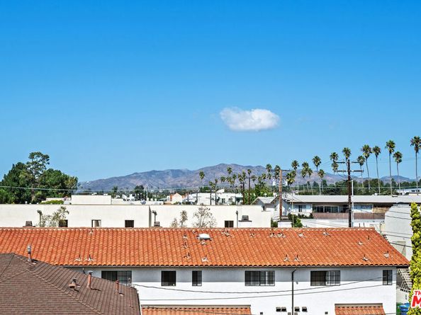 1043 11th Street 3, Santa Monica CA 90403