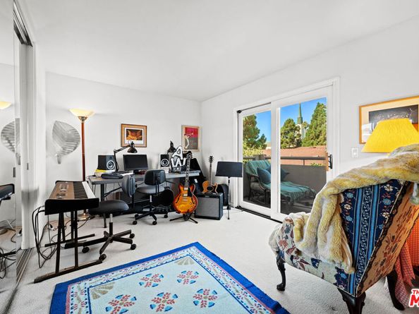 1043 11th Street 3, Santa Monica CA 90403