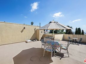 1043 11th Street 3, Santa Monica CA 90403