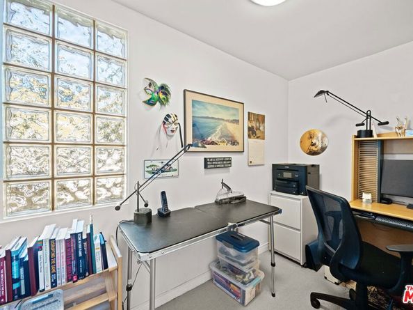1043 11th Street 3, Santa Monica CA 90403