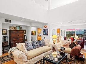 1043 11th Street 3, Santa Monica CA 90403