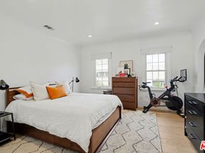 1330 Hauser Boulevard, Los Angeles CA 90019