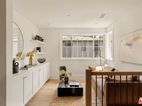 4027 Dixie Canyon Avenue, Sherman Oaks CA 91423