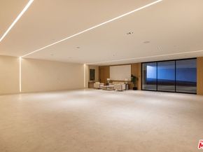 1165 Somera Road, Los Angeles CA 90077