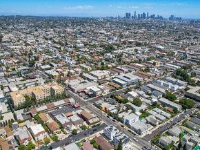 5200 Fountain Avenue, Los Angeles CA 90029
