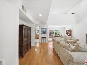1043 11th Street 3, Santa Monica CA 90403