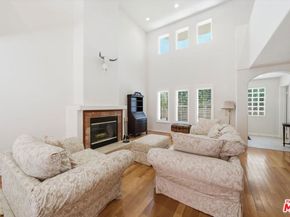 1043 11th Street 3, Santa Monica CA 90403
