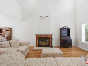 1043 11th Street 3, Santa Monica CA 90403