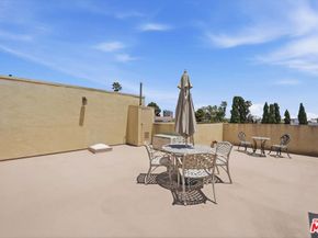 1043 11th Street 3, Santa Monica CA 90403