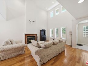 1043 11th Street 3, Santa Monica CA 90403