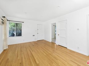 4261 Baldwin Avenue, Culver City CA 90232