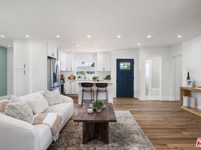 7045 Varna Avenue, North Hollywood CA 91605