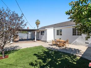 7045 Varna Avenue, North Hollywood CA 91605