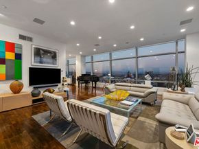 900 W Olympic Boulevard 46G, Los Angeles CA 90015