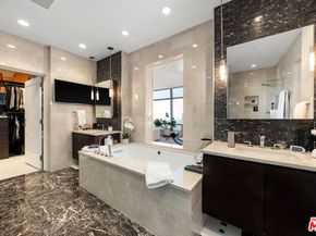 900 W Olympic Boulevard 46G, Los Angeles CA 90015