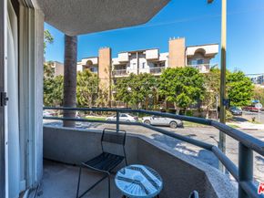 3603 Dunn Drive 102, Los Angeles CA 90034