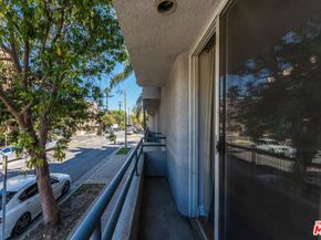 3603 Dunn Drive 102, Los Angeles CA 90034