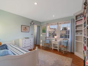 41 Vicente Terrace, Santa Monica CA 90401