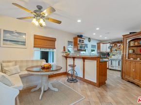 41 Vicente Terrace, Santa Monica CA 90401