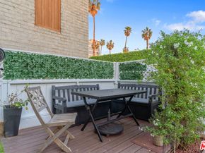 41 Vicente Terrace, Santa Monica CA 90401