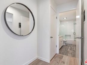 11645 Montana Avenue 223, Los Angeles CA 90049