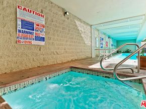 11645 Montana Avenue 223, Los Angeles CA 90049