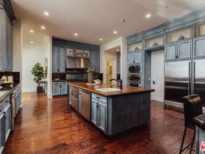 3364 Clerendon Road, Beverly Hills CA 90210