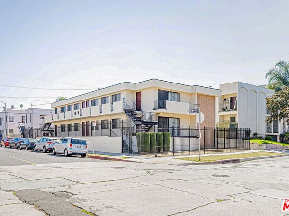 940 S Gramercy Place, Los Angeles CA 90019