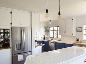 5018 S Verdun Avenue, Los Angeles CA 90043