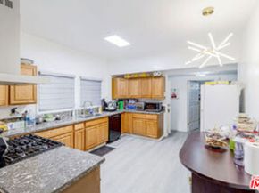 1207 S Harvard Boulevard, Los Angeles CA 90006