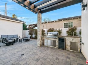 421 N Catalina Street, Burbank CA 91505