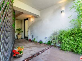 1621 S Bedford Street, Los Angeles CA 90035