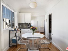 806 S Detroit Street, Los Angeles CA 90036