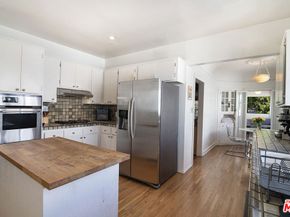 806 S Detroit Street, Los Angeles CA 90036