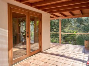 22068 Topanga School Road, Topanga CA 90290