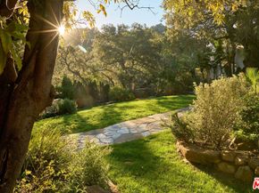 22068 Topanga School Road, Topanga CA 90290