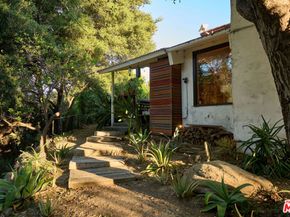 22068 Topanga School Road, Topanga CA 90290