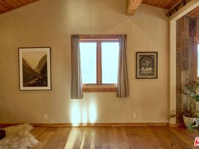 22068 Topanga School Road, Topanga CA 90290