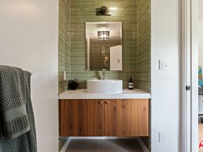 2261 Hercules Drive, Los Angeles CA 90046